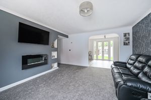 Sitting Room- click for photo gallery